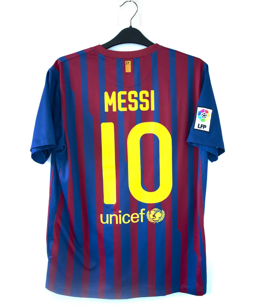 Maillots de foot vintage / rétro - The Football Market - Maillot FC Barcelone rétro années 2000 Maillots de foot vintage / rétro - The Football Market - Maillot FC Barcelone rétro années 2000