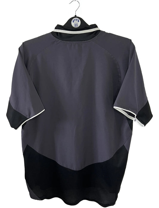 Maillot retro/vintage authentique third de la juventus 2003-2004, gris avec le sponsor fastweb et l'équipementier nike