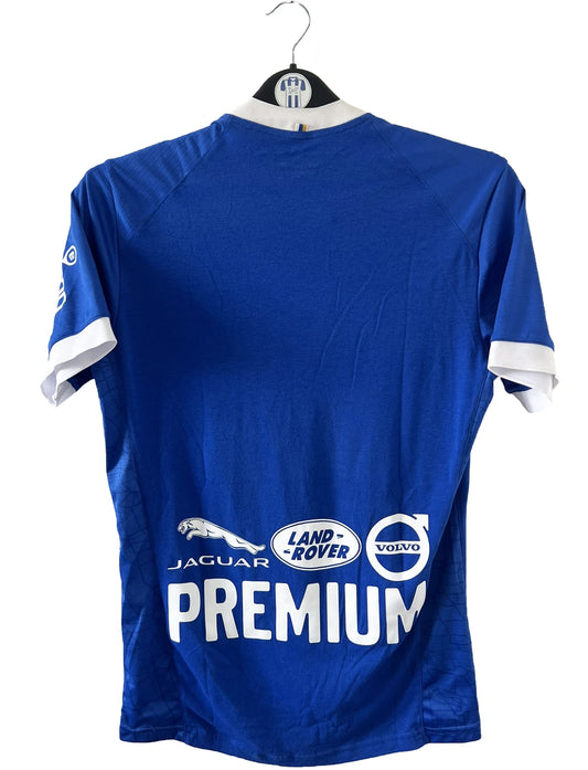 Maillot de foot vintage bleu et blanc de l'ESTAC Troyes de la saison 2020/2021. On peut retrouver l'équipementier Le coq sportif et le sponsor Babeau Seguin. Il s'agit d'un maillot authentique d'époque.