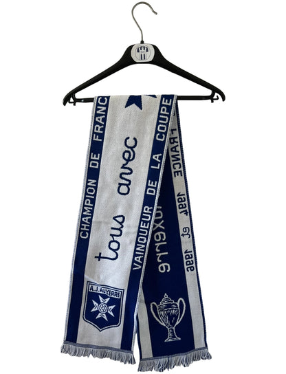 Echarpe de foot blanc et bleu de l'AJ Auxerre