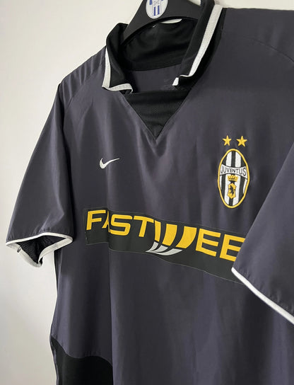 Maillot retro/vintage authentique third de la juventus 2003-2004, gris avec le sponsor fastweb et l'équipementier nike