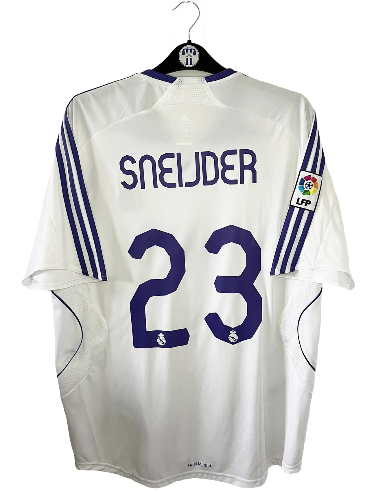 Maillot de foot rétro/vintage authentique blanc adidas Real Madrid domicile 2007-2008 Sneijder flocage