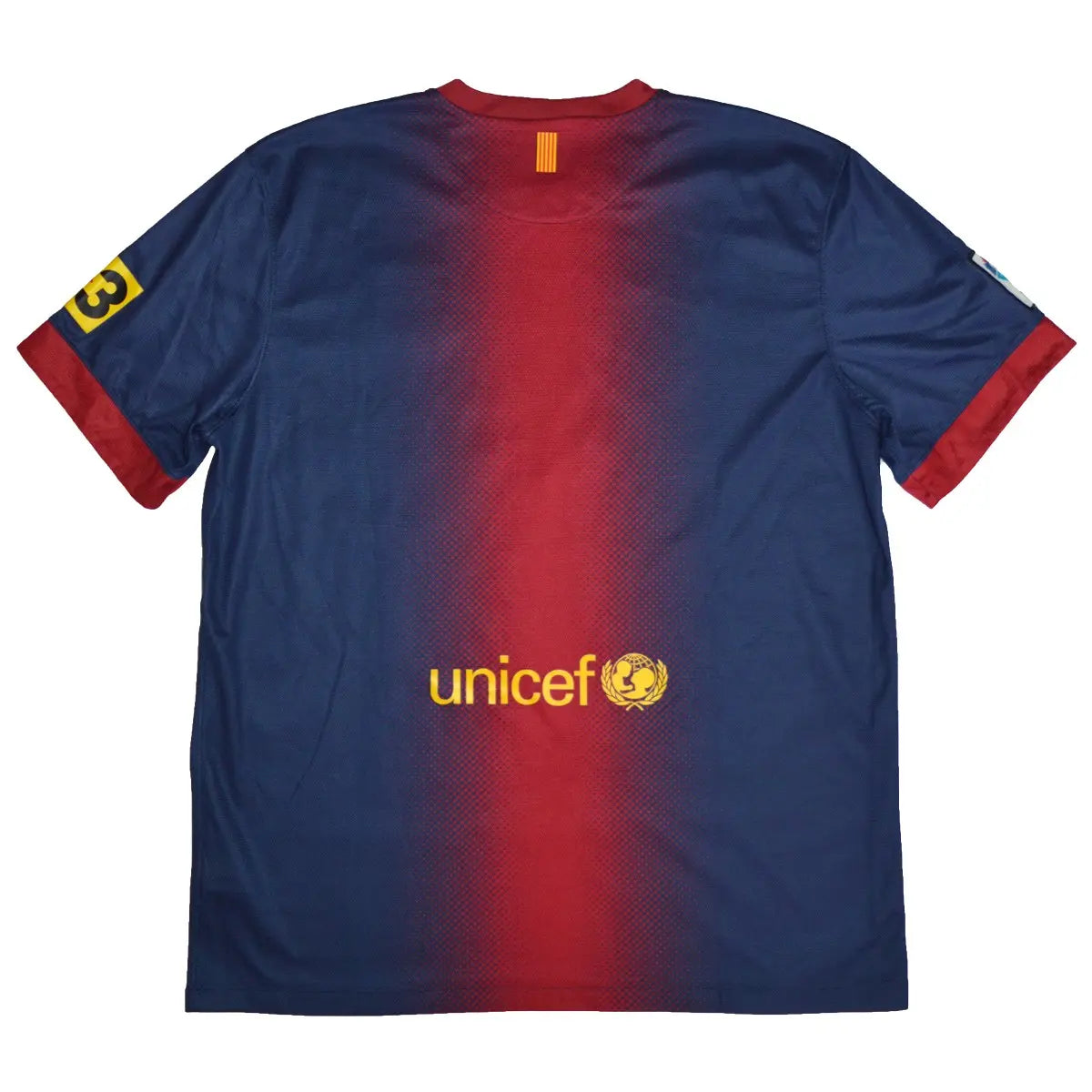 maillot retro/vintage authentique domicile du barca 2012-2013 bleu et rouge, avec le sponsor qatar fondation et le logo nike de dos