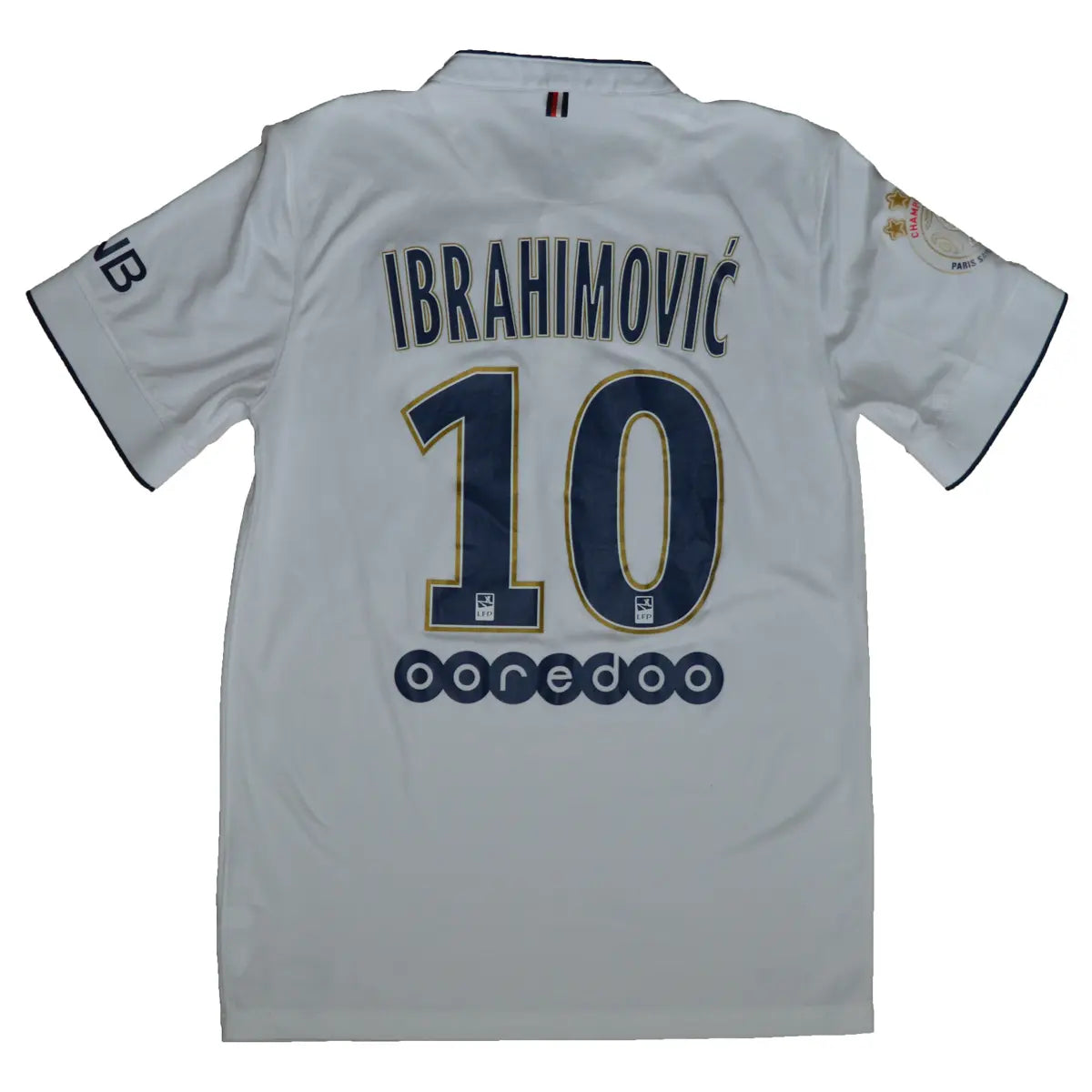 Maillot retro/vintage authentique extérieur PSG blanc, floqué Ibrahimovic 2014-2015